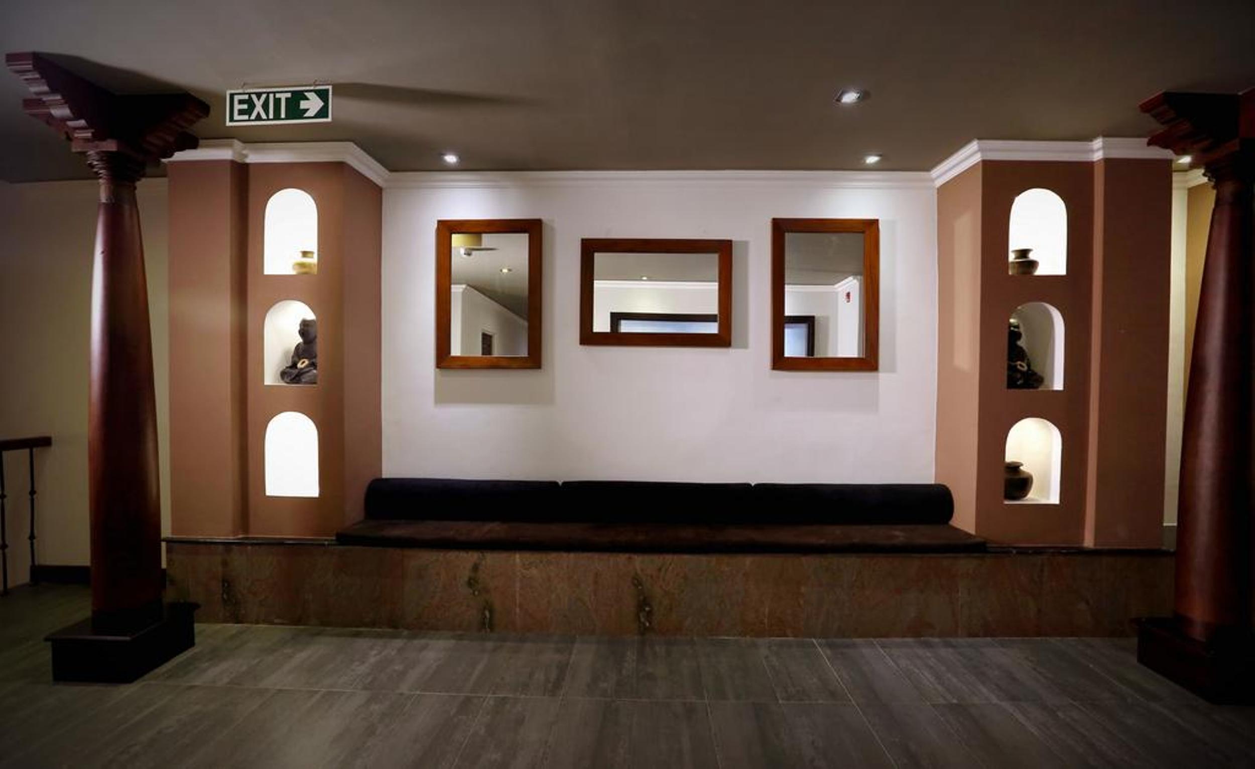 กัณฏิ ซิตี้ โฮเต็ล บาย เอิร์ล Hotel แคนดี้ ภายนอก รูปภาพ